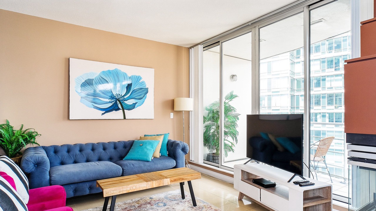 Photo of Livingroom in Coal Harbour