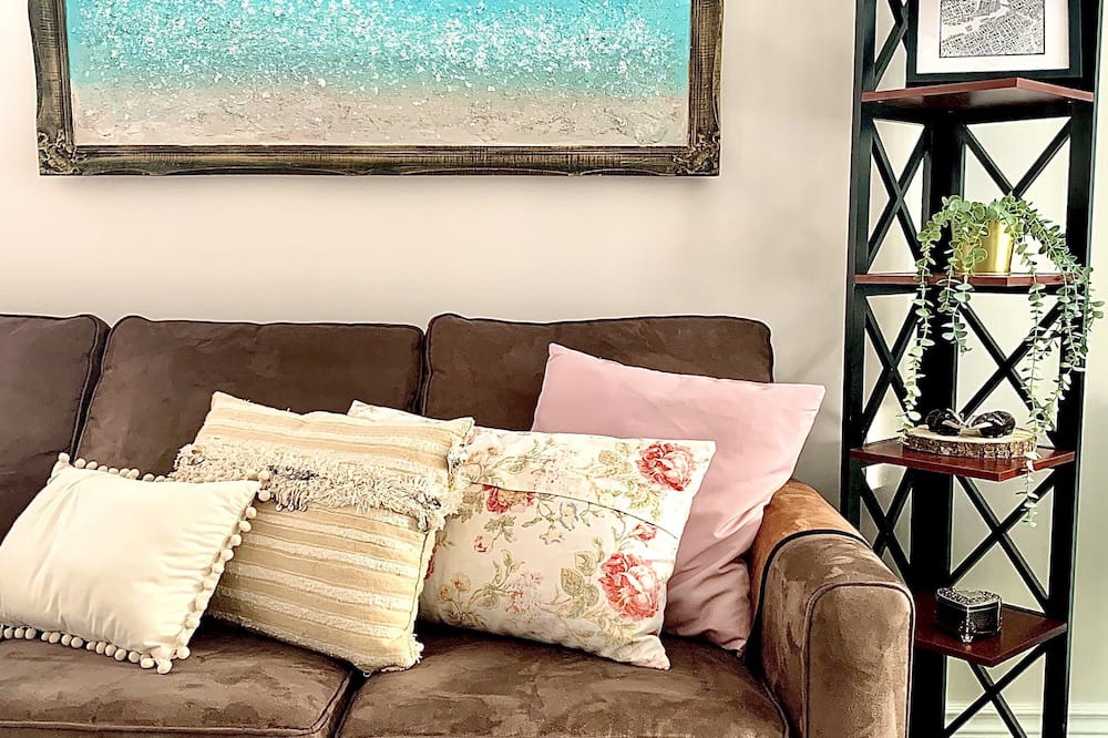 Photo of Livingroom in Hull