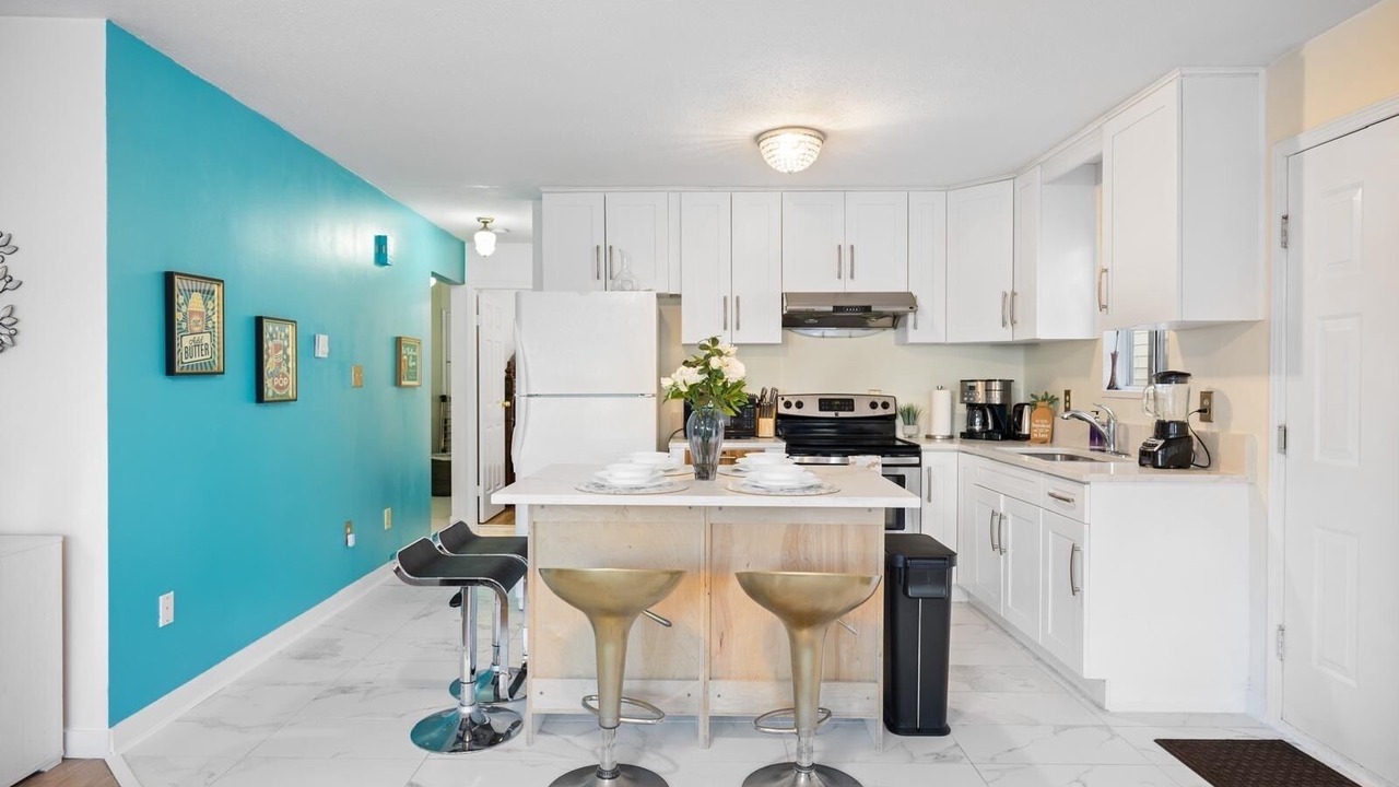 Photo of Kitchen in Riley Park-Little Mountain
