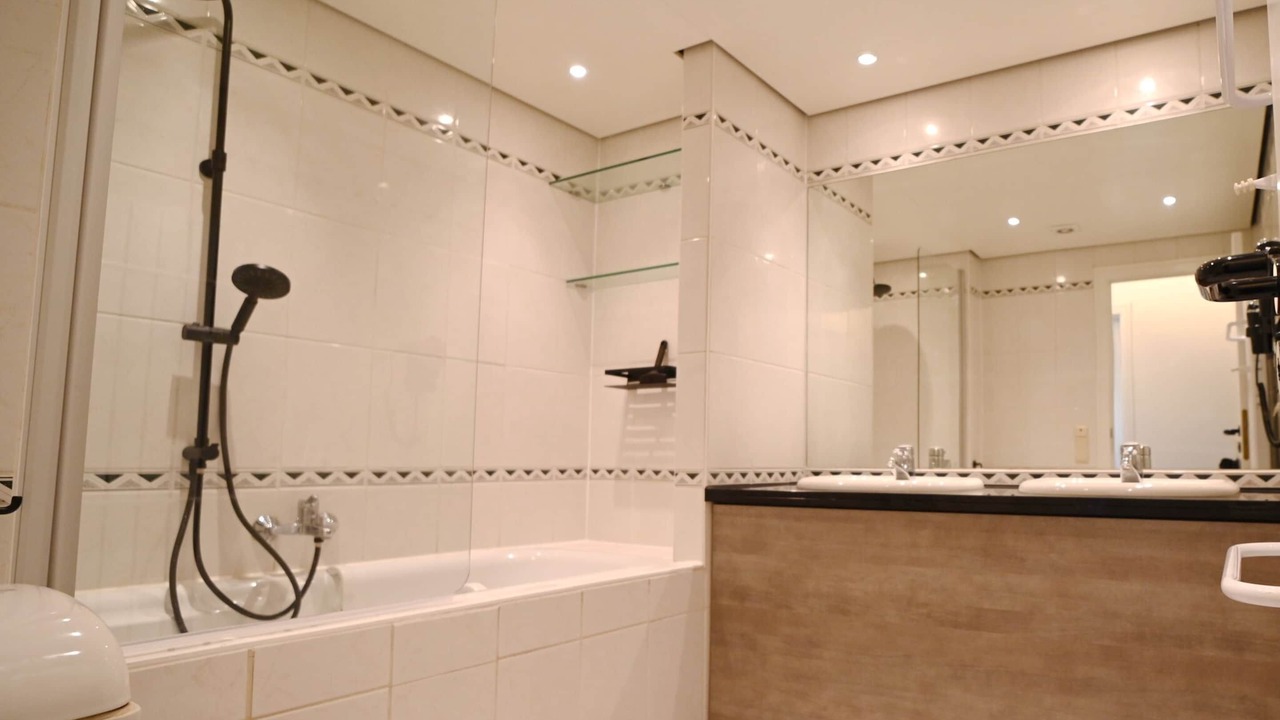 Photo of Bathroom in Bohon