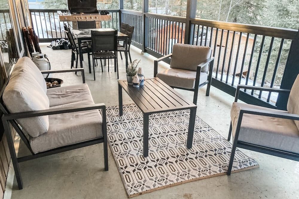 Photo of Patio Balcony in Lone Butte
