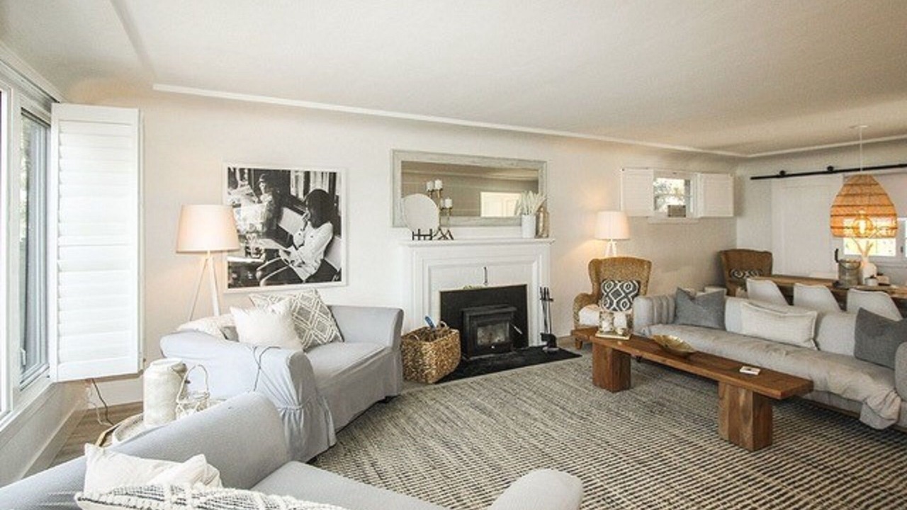 Photo of Livingroom in South Central