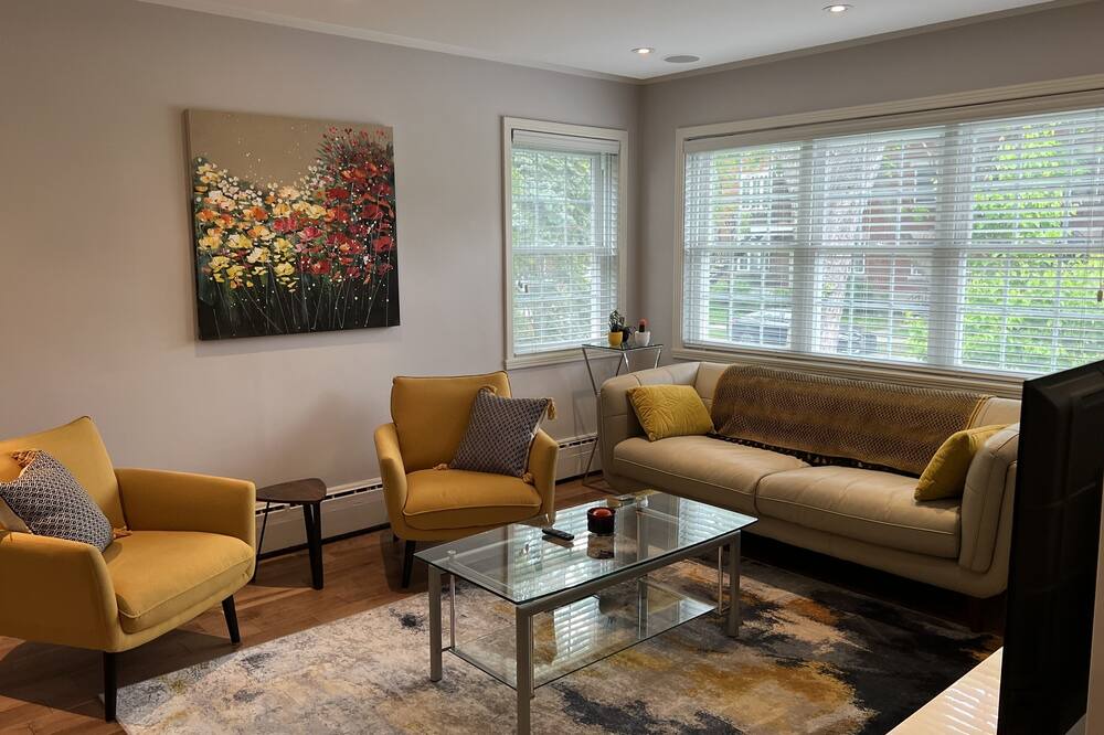 Photo of Livingroom in Cote-Saint-Paul