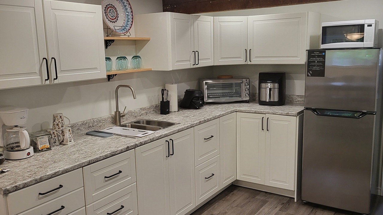 Photo of Kitchen in Courtenay