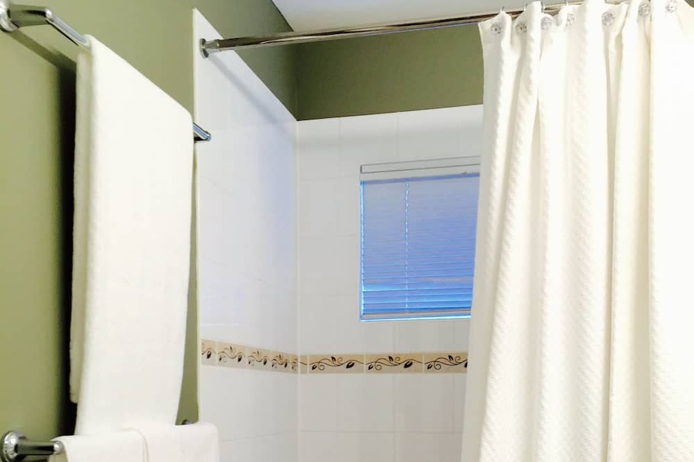 Photo of Bathroom in Steveston