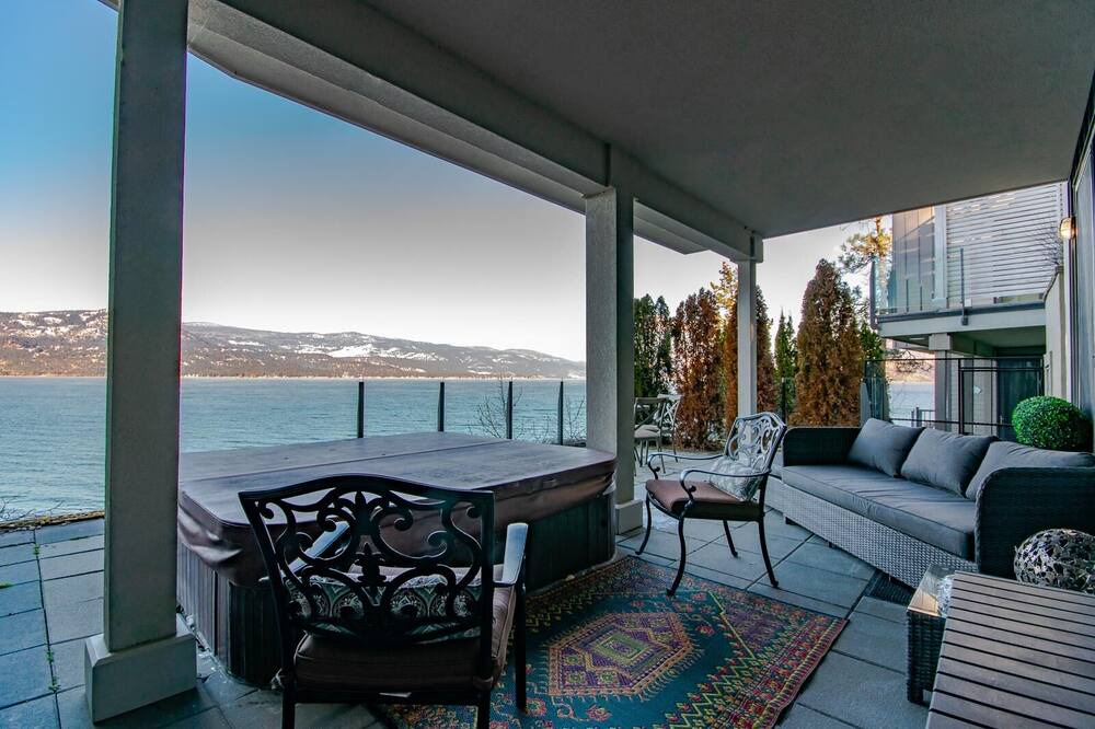 Photo of Patio Balcony in Vernon