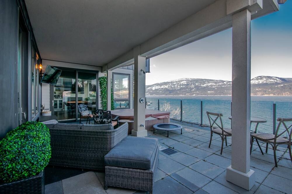 Photo of Patio Balcony in Vernon