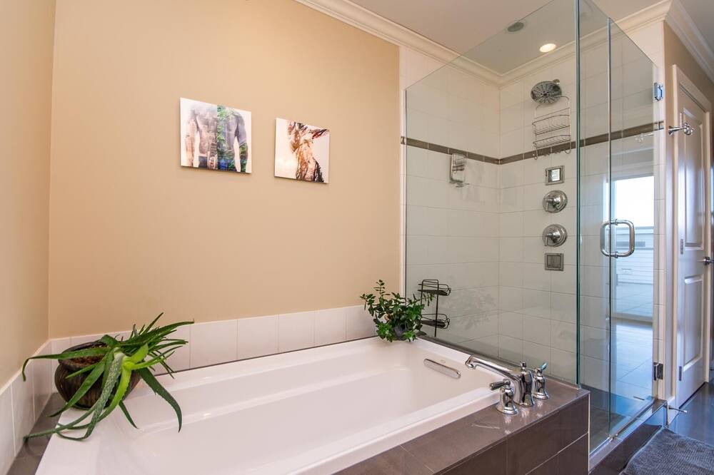 Photo of Bathroom in Vernon