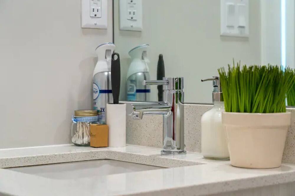 Photo of Bathroom in Hillhurst
