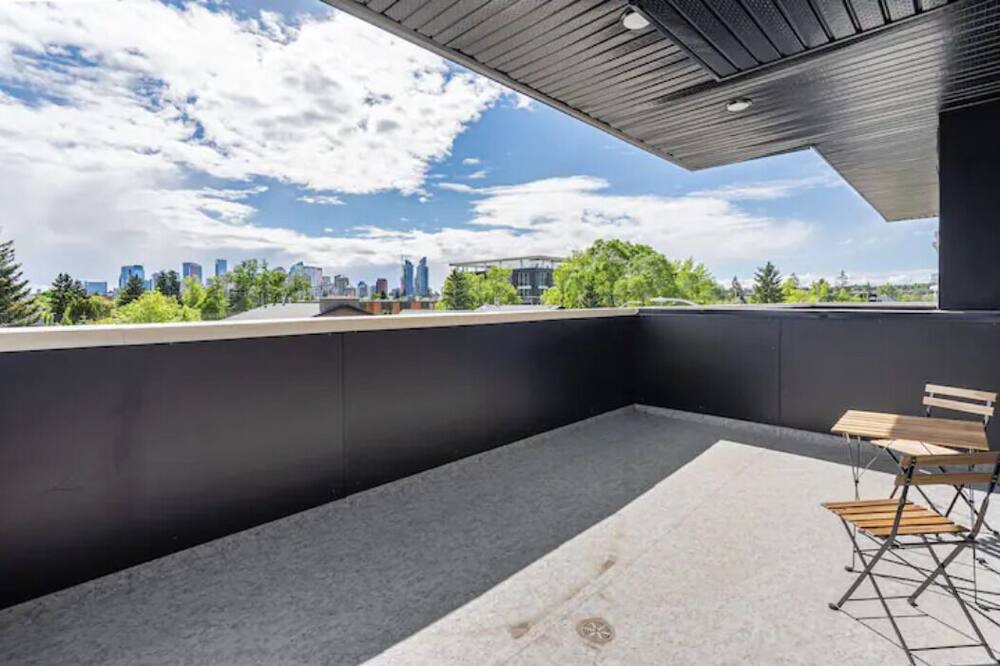 Photo of Patio Balcony in Hillhurst