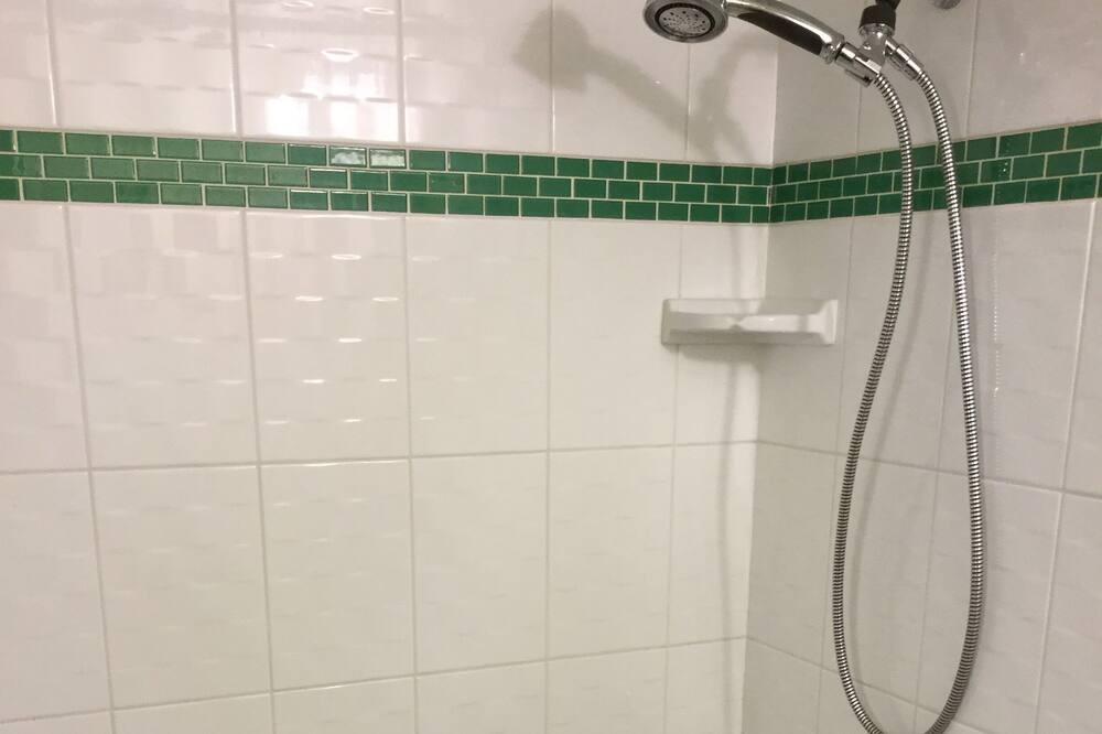 Photo of Bathroom in Fairview