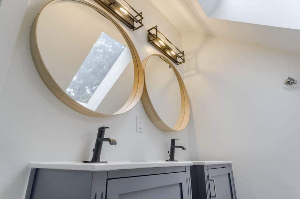 Photo of Bathroom in Keswick