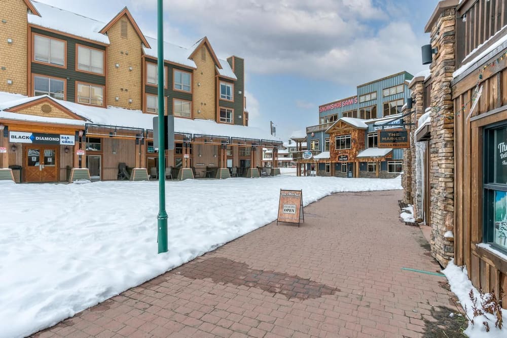 Photo of Others in Snow Pine Estates