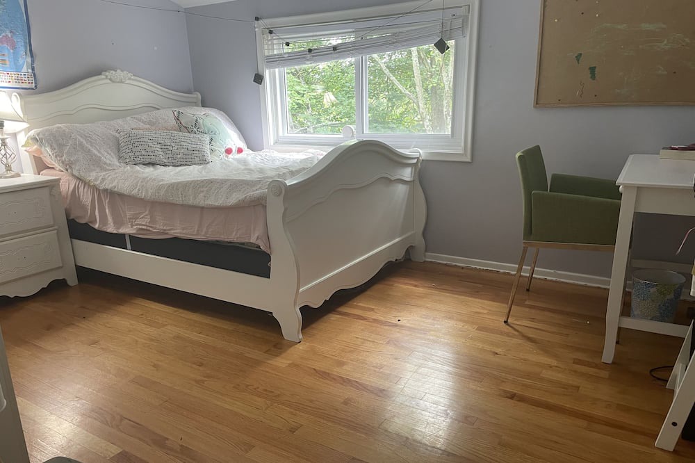 Photo of Bedroom in West End