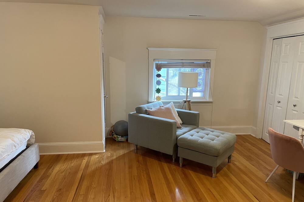 Photo of Bedroom in West End