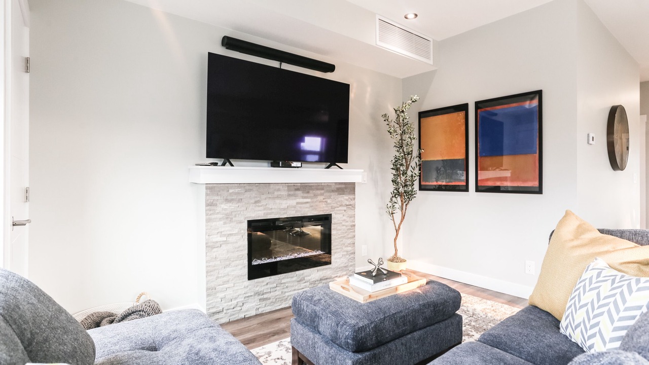 Photo of Livingroom in South Central