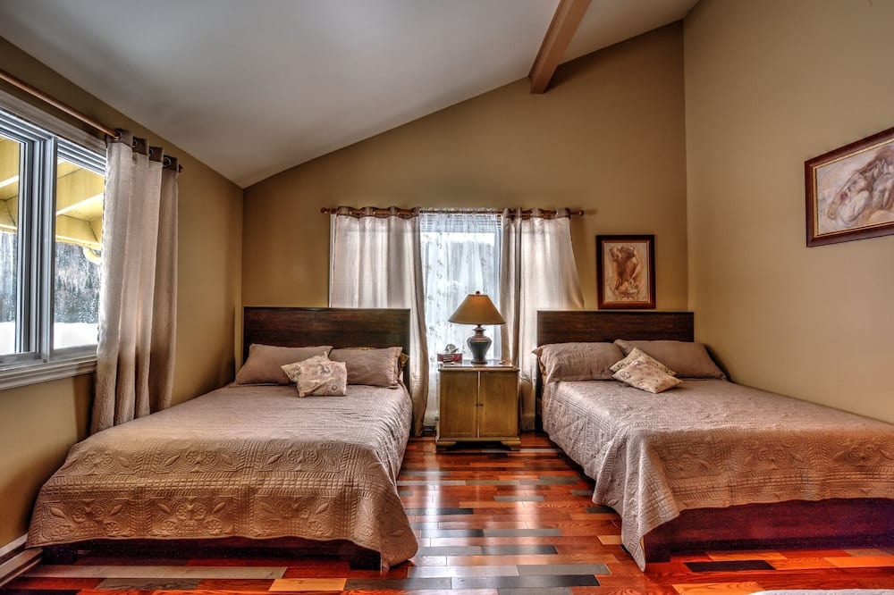 Photo of Bedroom in Sainte-Adele