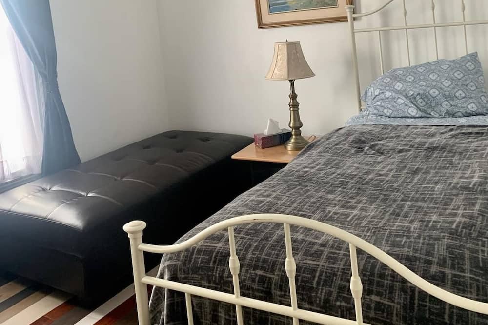 Photo of Bedroom in Les Maskoutains Regional County Municipality