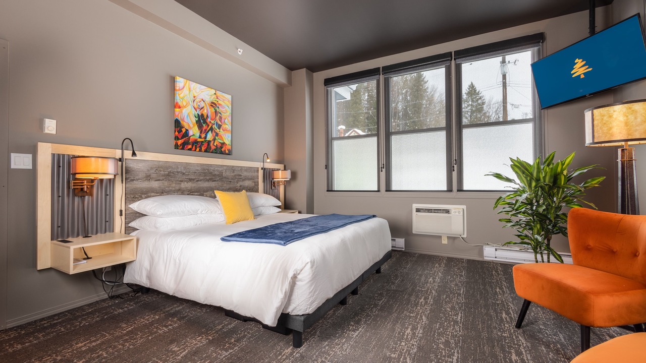 Photo of Bedroom in East Kootenay