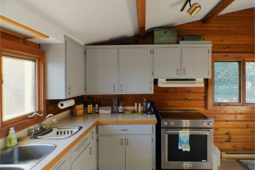 Photo of Kitchen in Waupoos