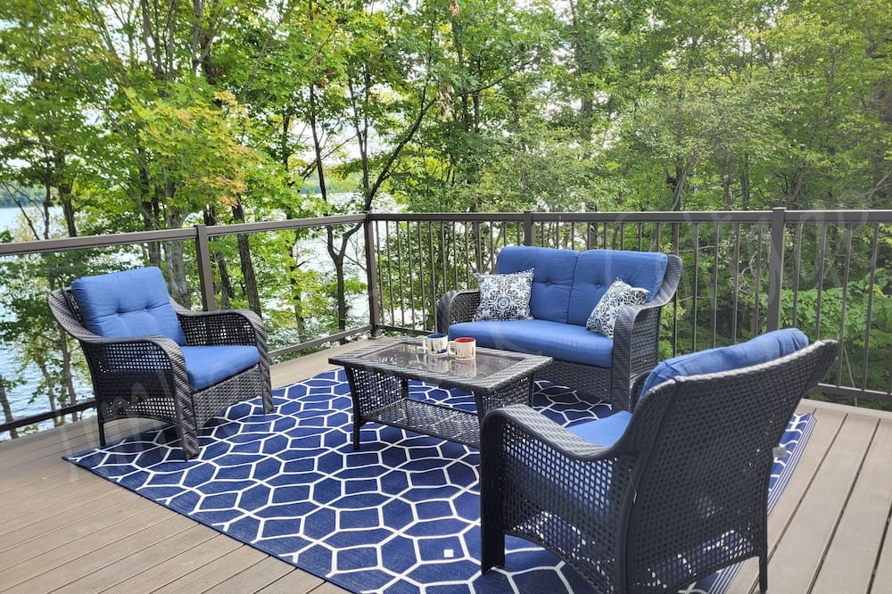 Photo of Outdoor in Utterson