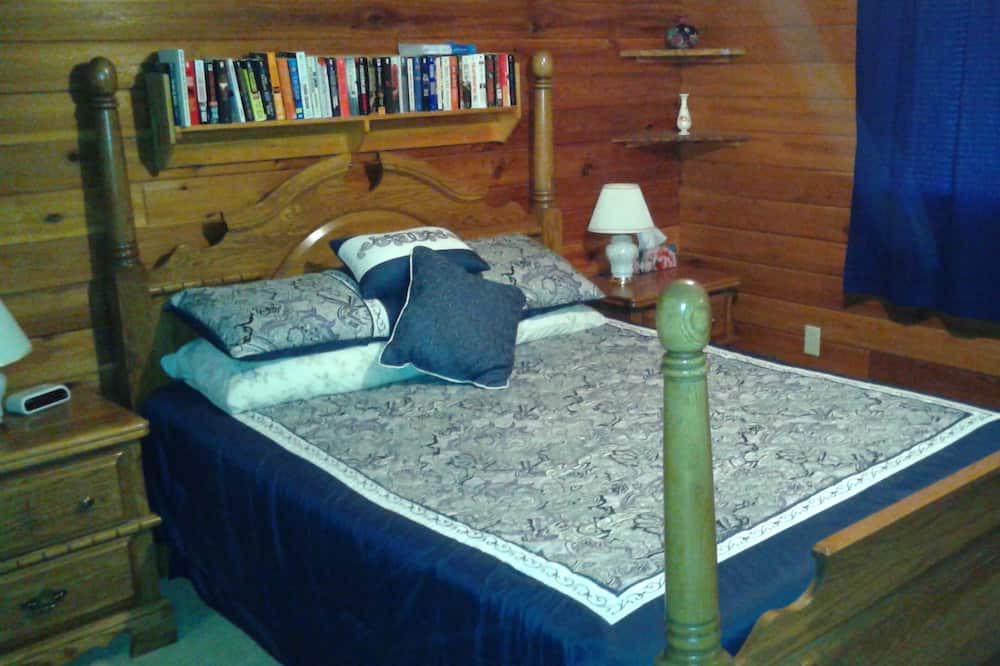 Photo of Bedroom in East Kootenay