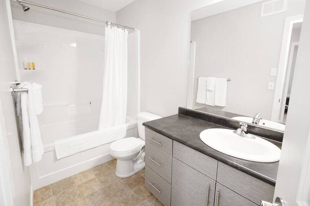 Photo of Bathroom in Fort Gary