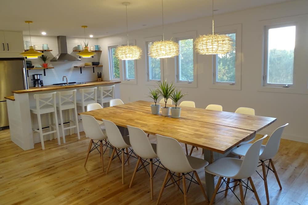 Photo of Kitchen in Mineville