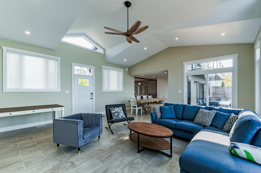 Photo of Livingroom in Selwyn