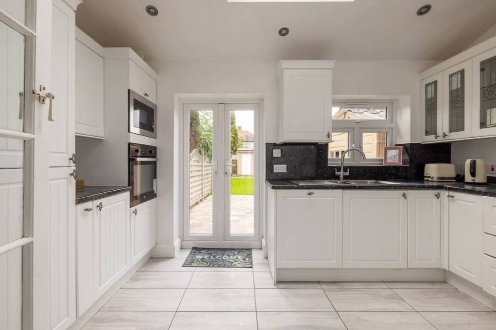 Photo of Kitchen in Enfield Highway