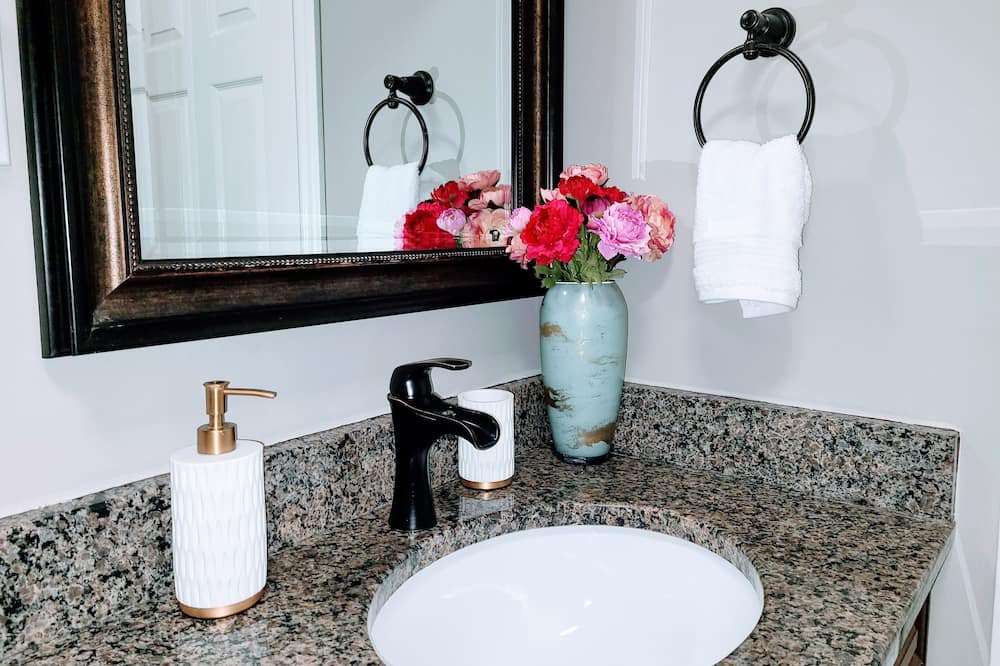 Photo of Bathroom in Hamilton