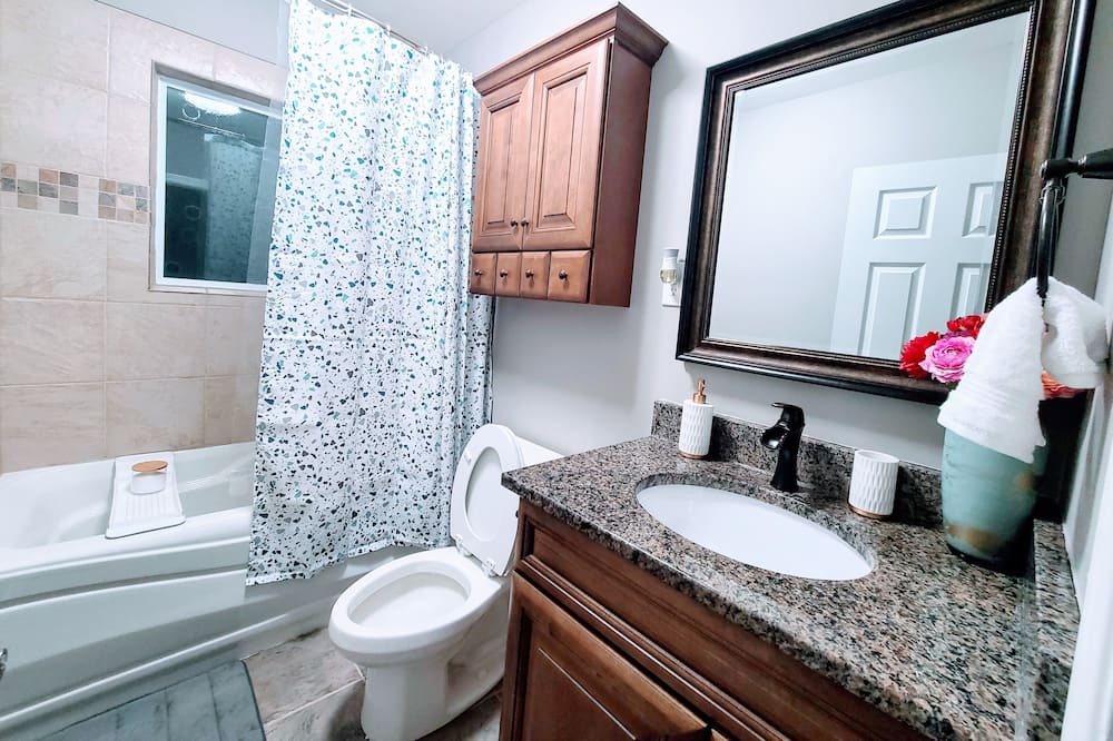 Photo of Bathroom in Hamilton