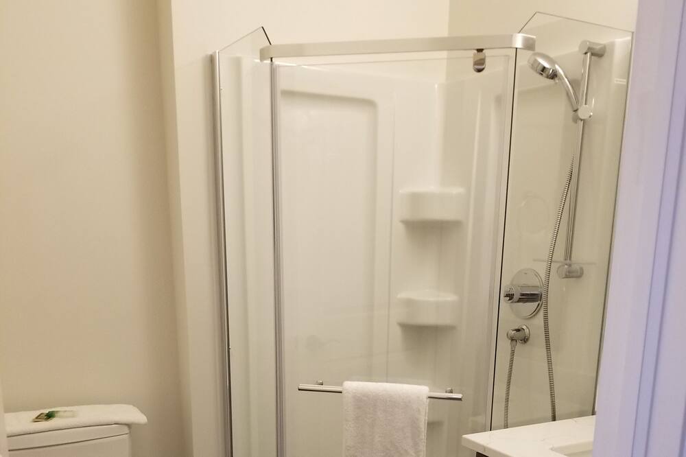 Photo of Bathroom in Muskoka Lakes