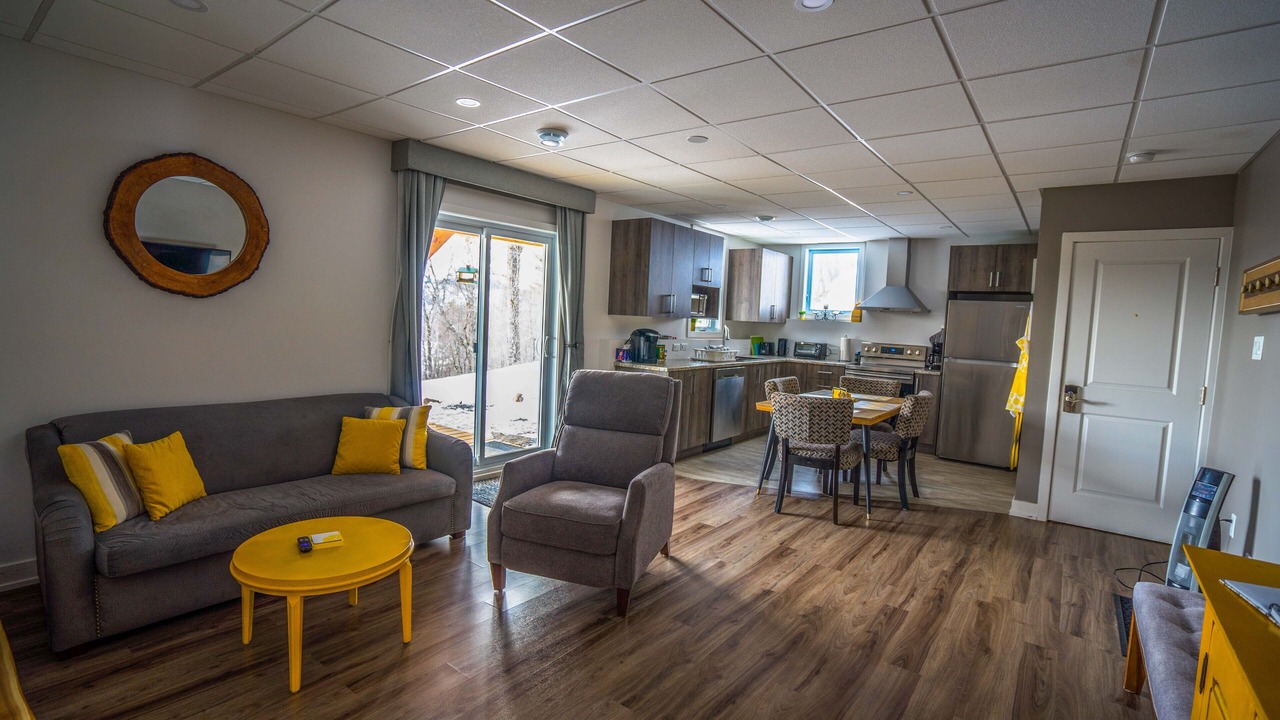 Photo of Kitchen in Les Collines-de-l'Outaouais Regional County Municipality