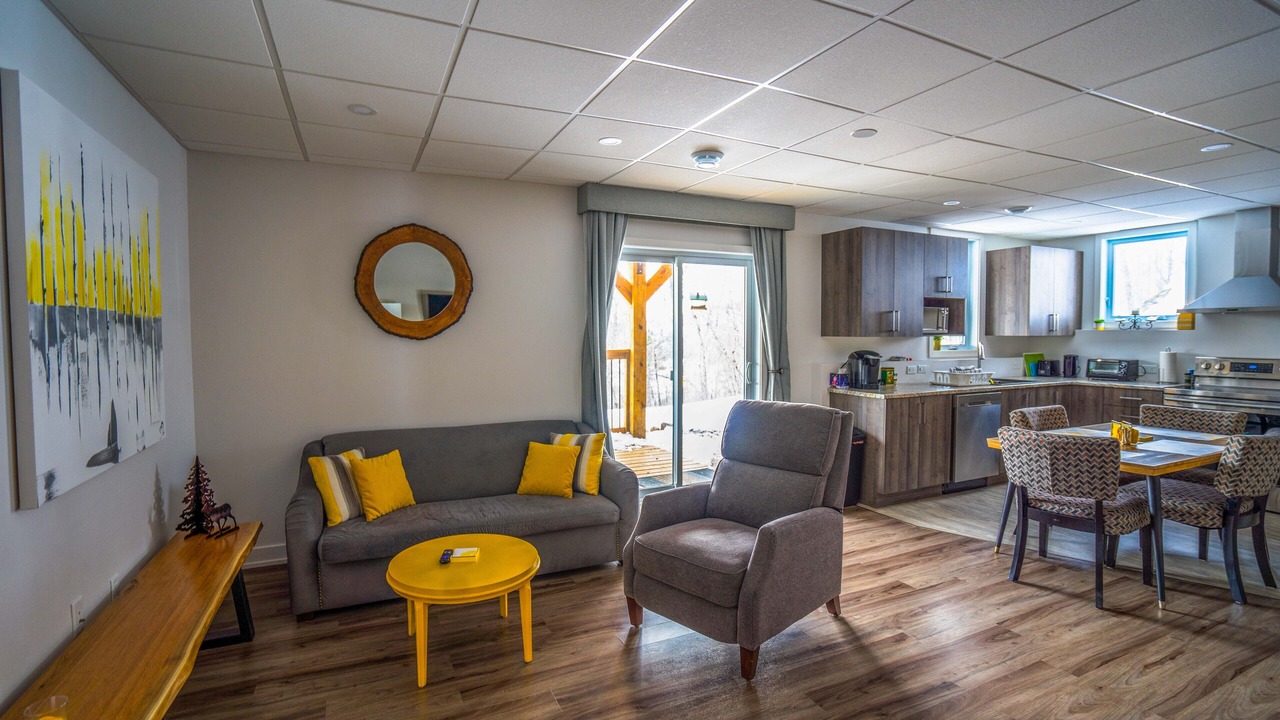 Photo of Bedroom in Les Collines-de-l'Outaouais Regional County Municipality