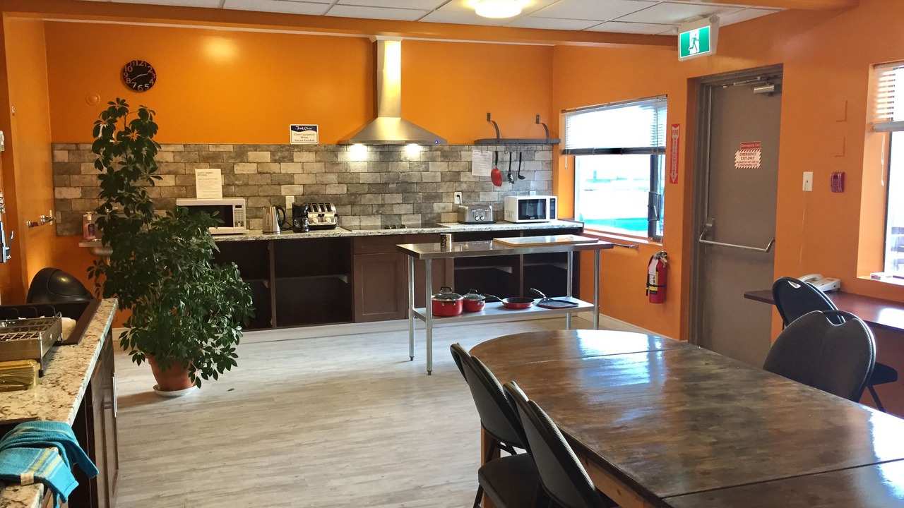 Photo of Livingroom in Lillooet