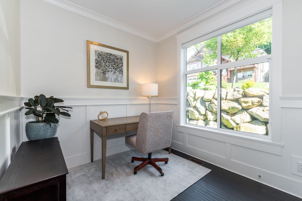 Photo of Bedroom in Eastern Hillsides