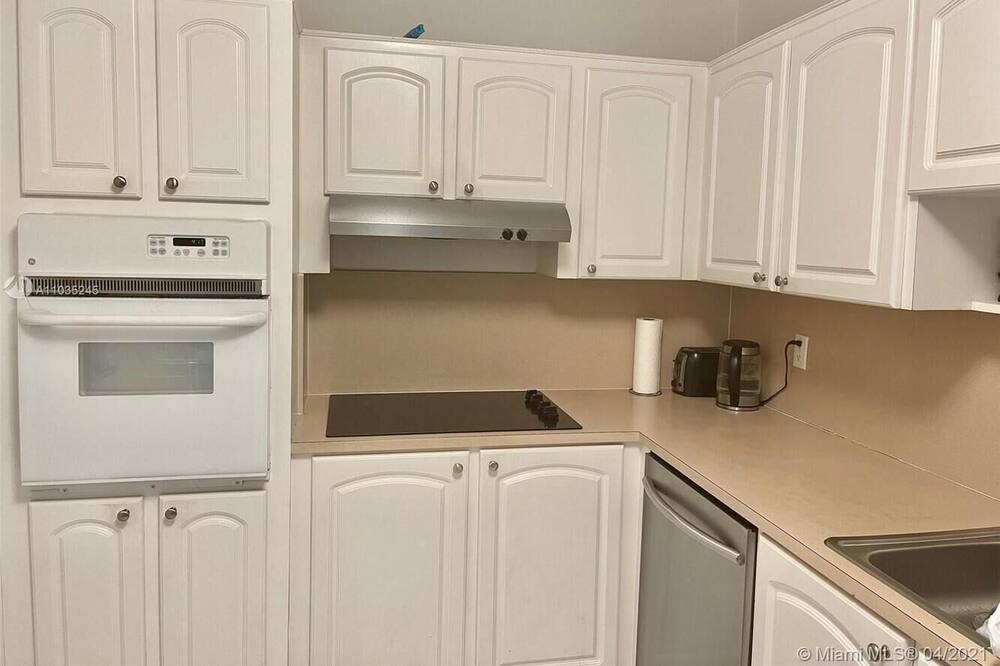 Photo of Kitchen in Dollard-des-Ormeaux