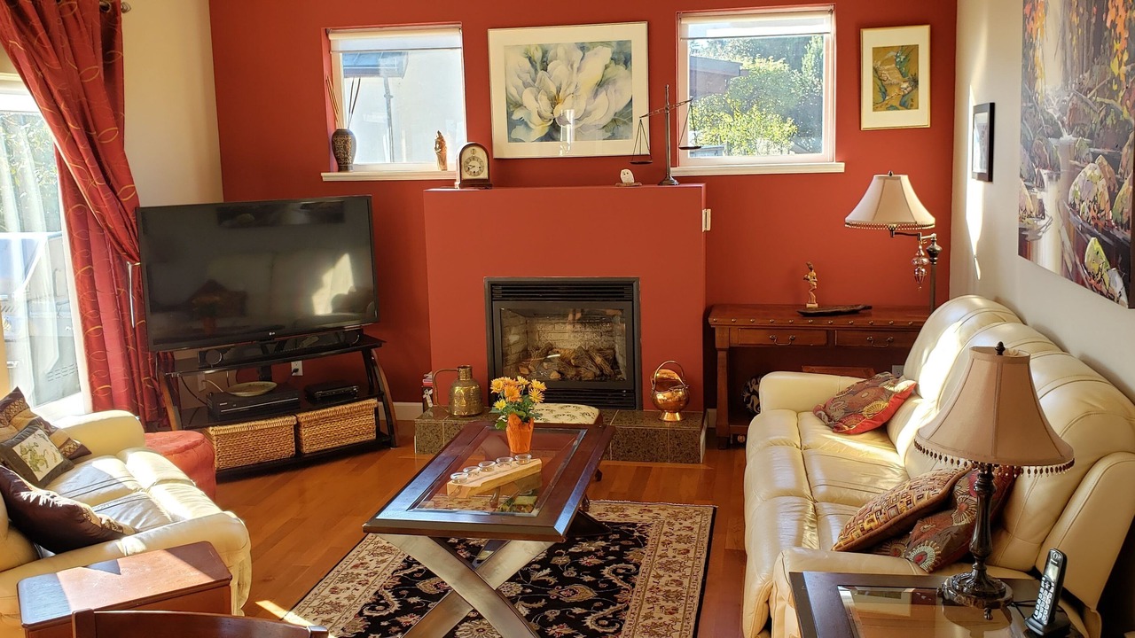 Photo of Livingroom in Gordon Head