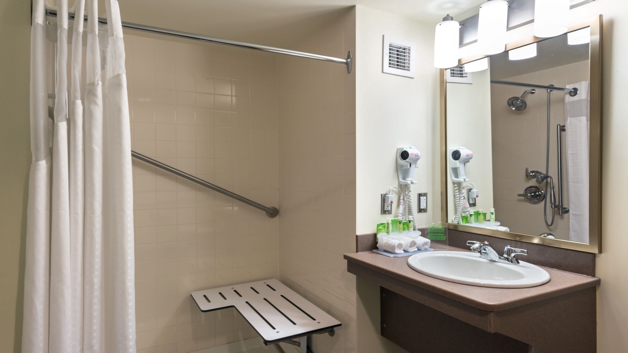 Photo of Bathroom in Deer Lake