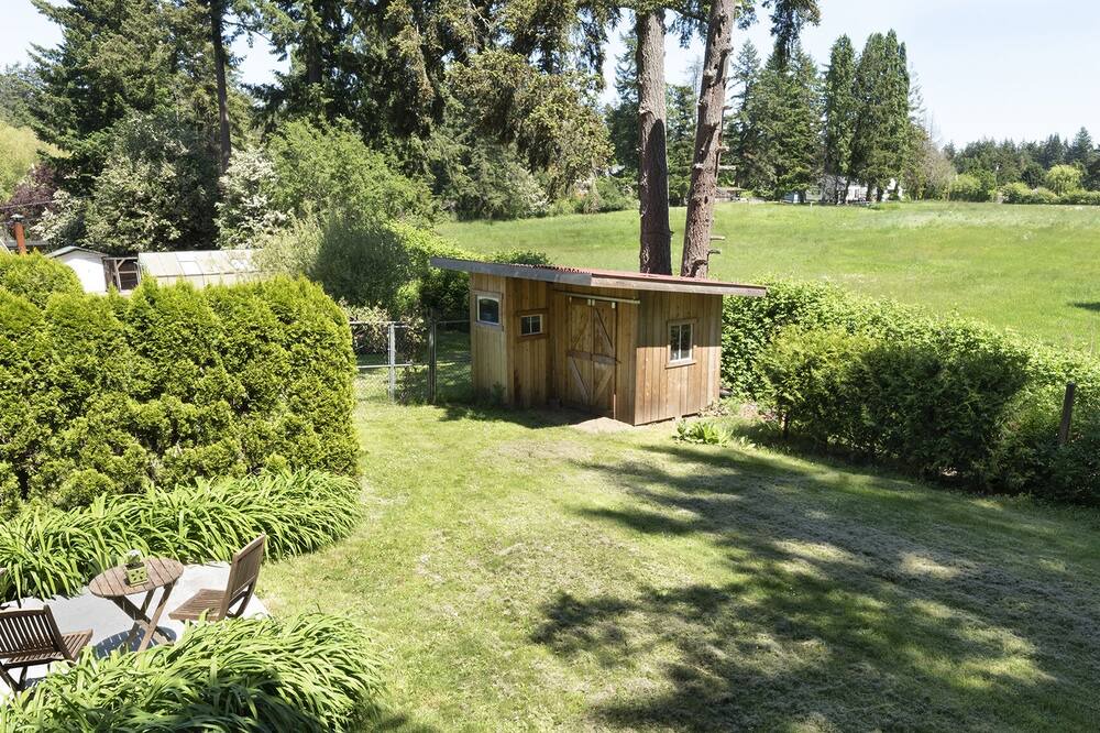 Photo of Outdoor in Victoria