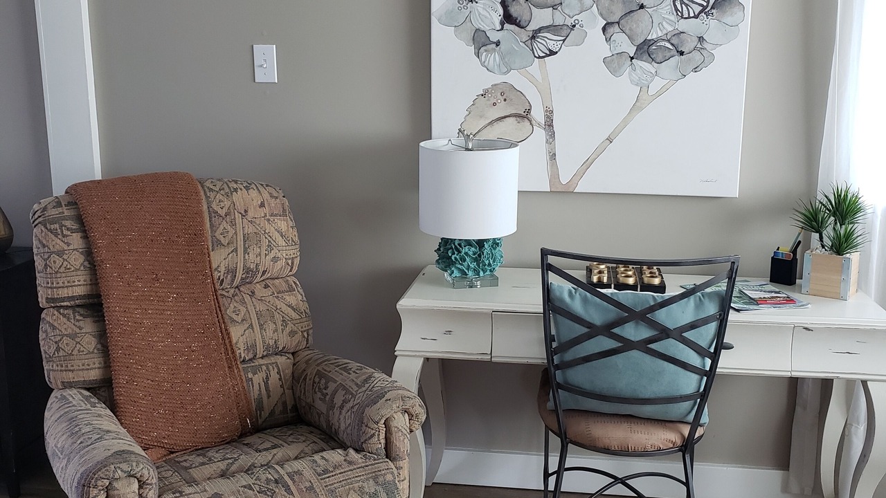 Photo of Livingroom in South Central
