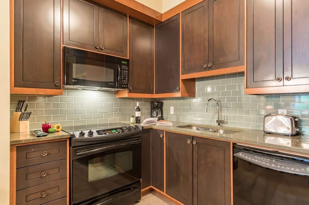 Photo of Kitchen in Versant Soleil