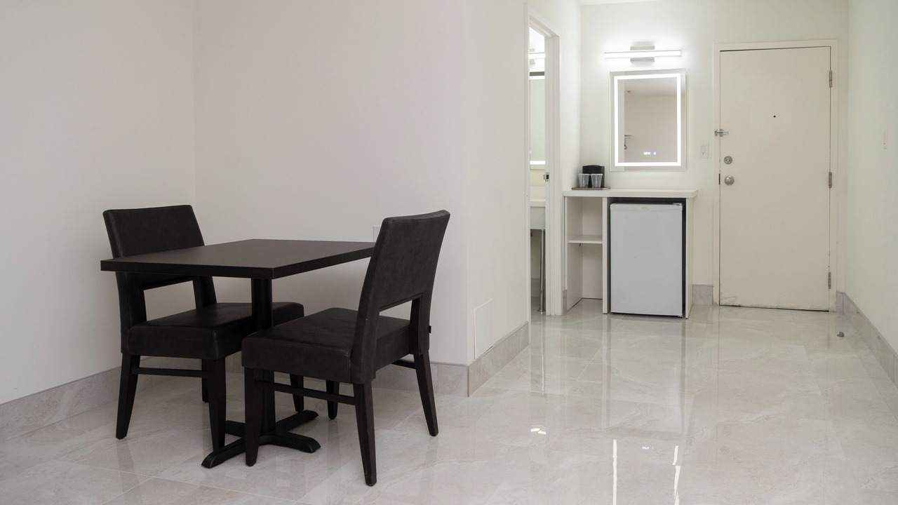 Photo of Bedroom in Fallsview