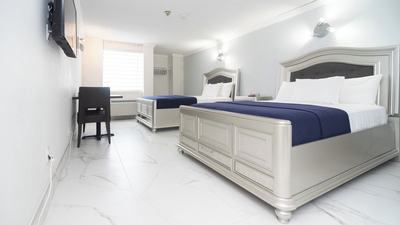 Photo of Bedroom in Fallsview