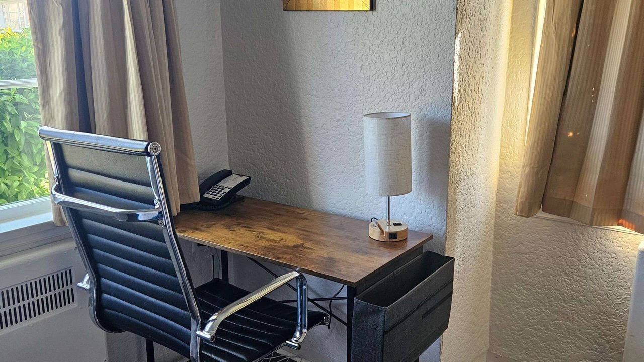 Photo of Bedroom in East Side