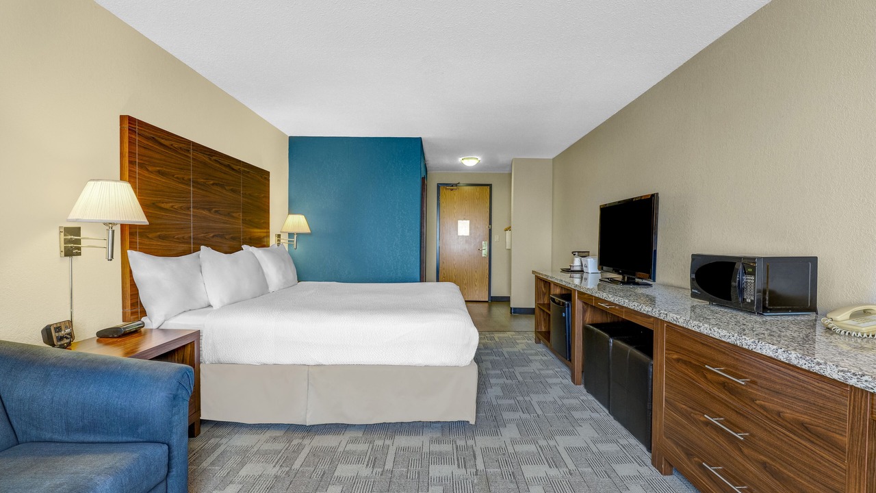 Photo of Bedroom in Red Deer