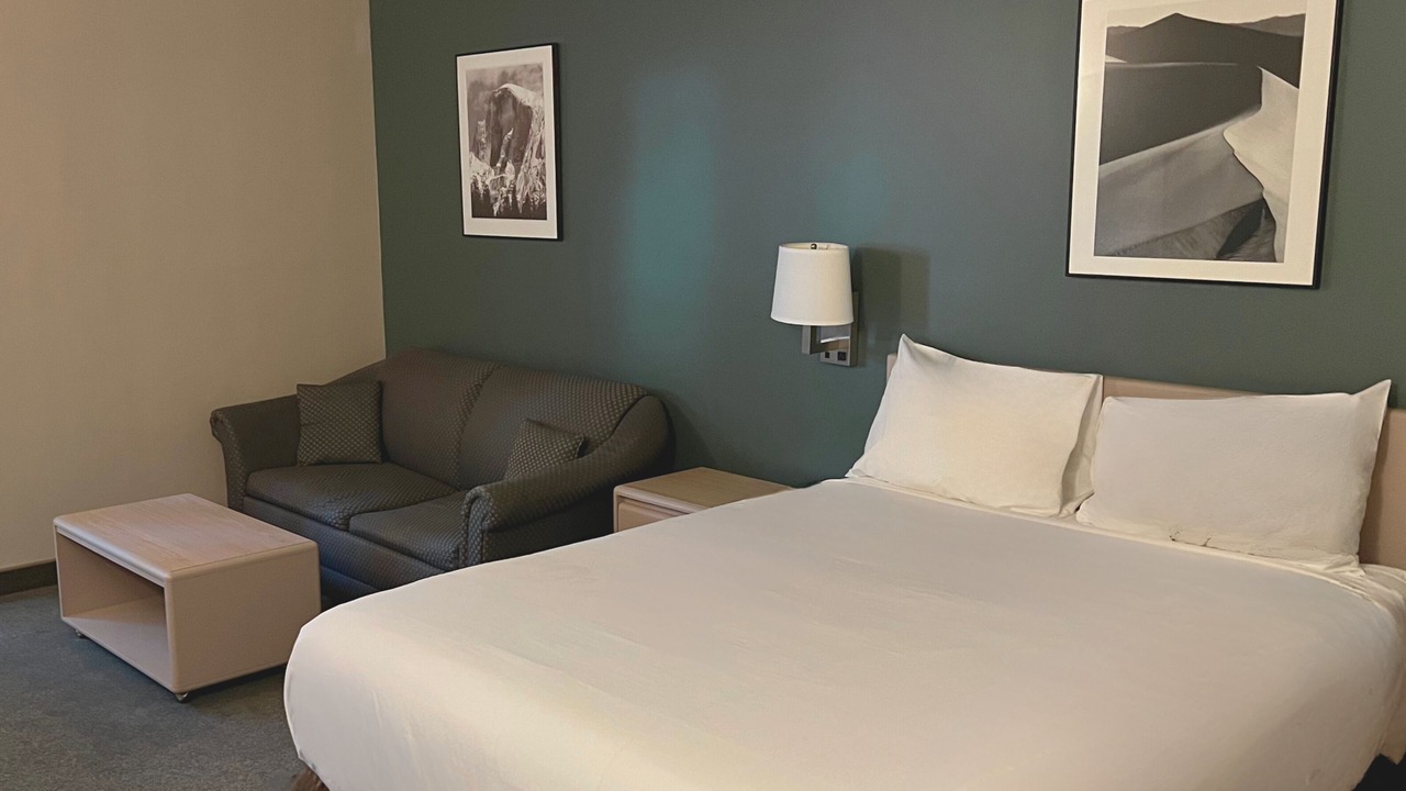 Photo of Bedroom in Taber