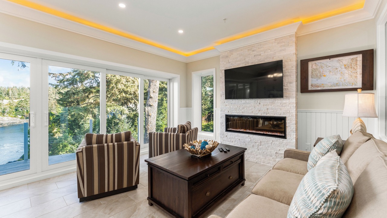 Photo of Livingroom in Sooke