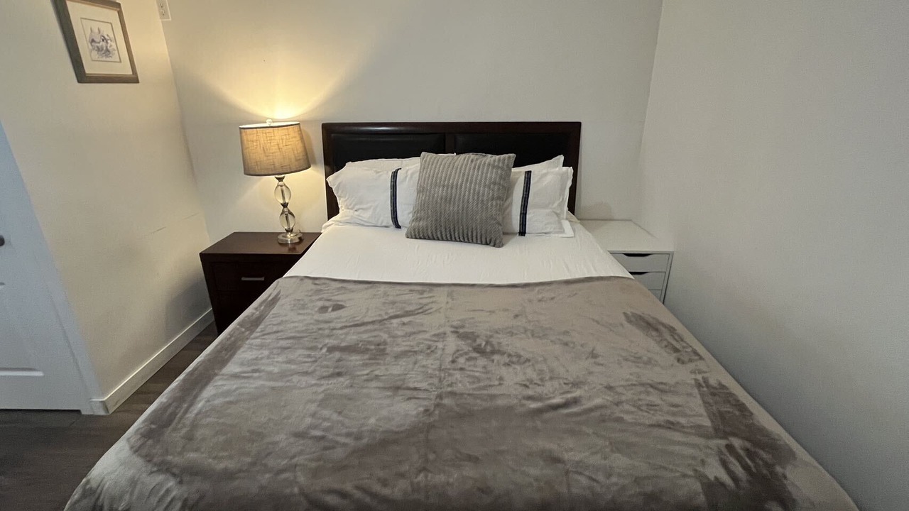 Photo of Bedroom in Gordon Head